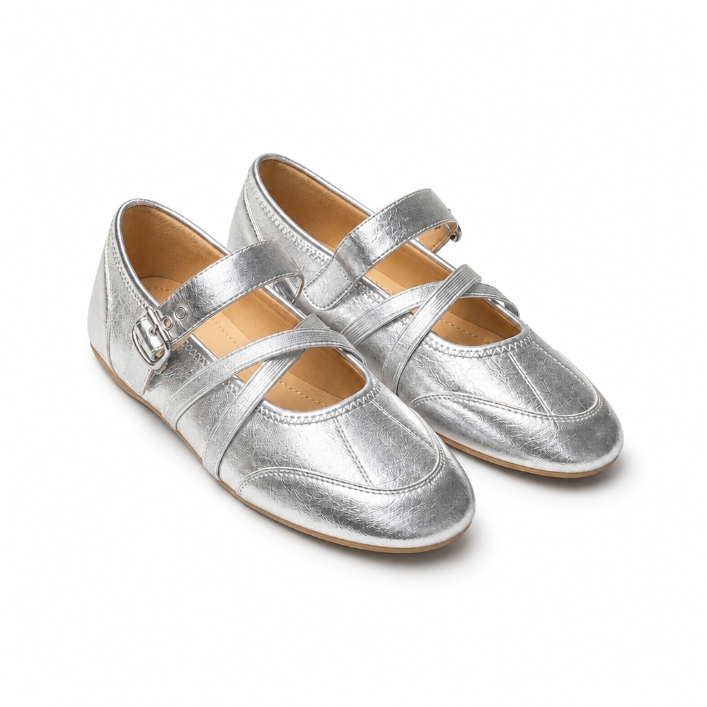 Silvery round toe commuting flats