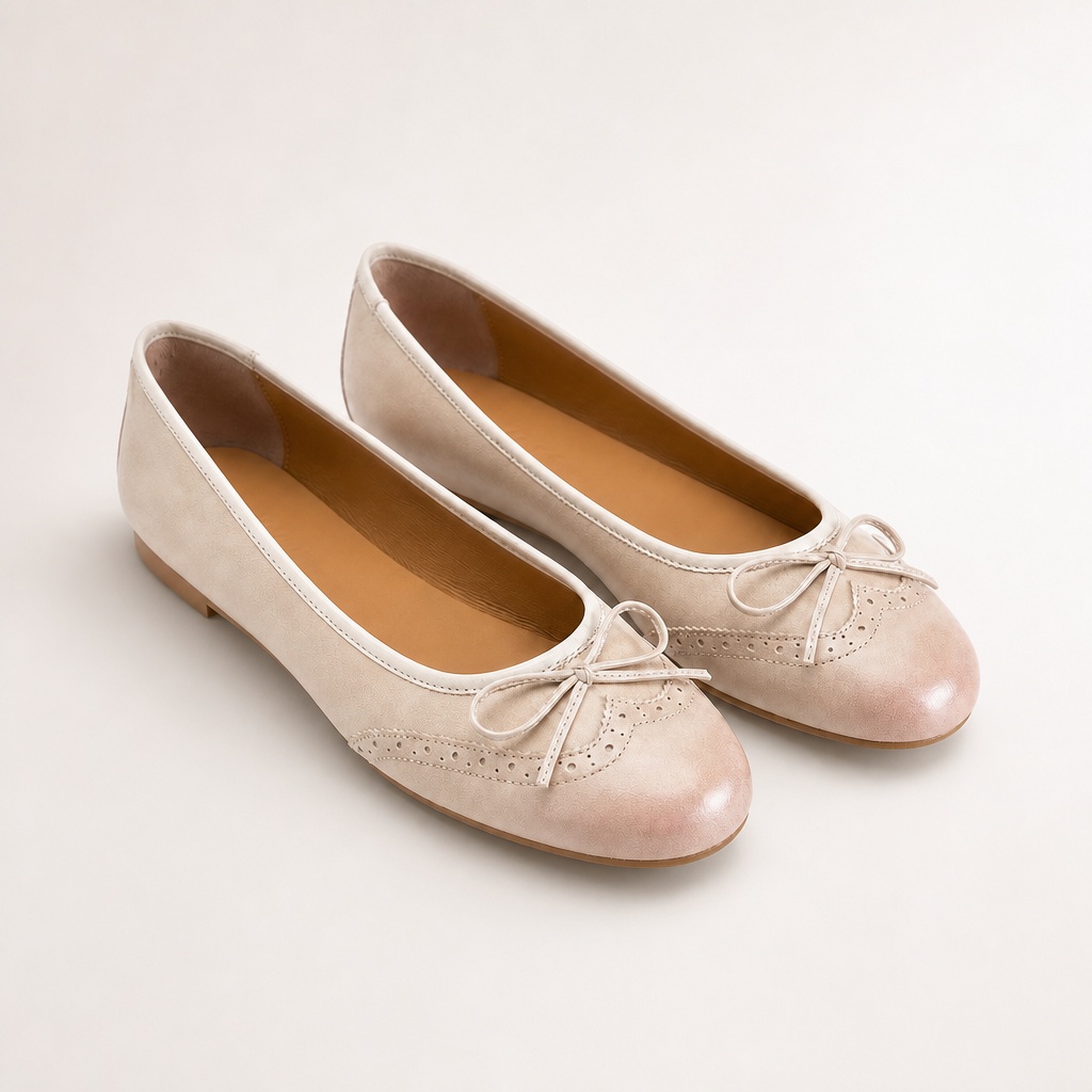 Apricot color option of the cowhide flat shoes