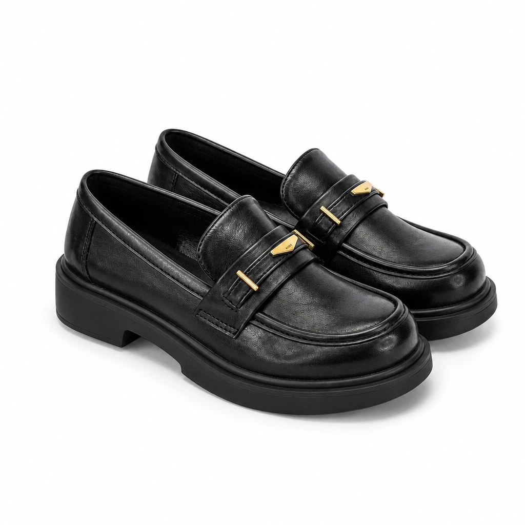 Mocassins noirs structurés à bout rond