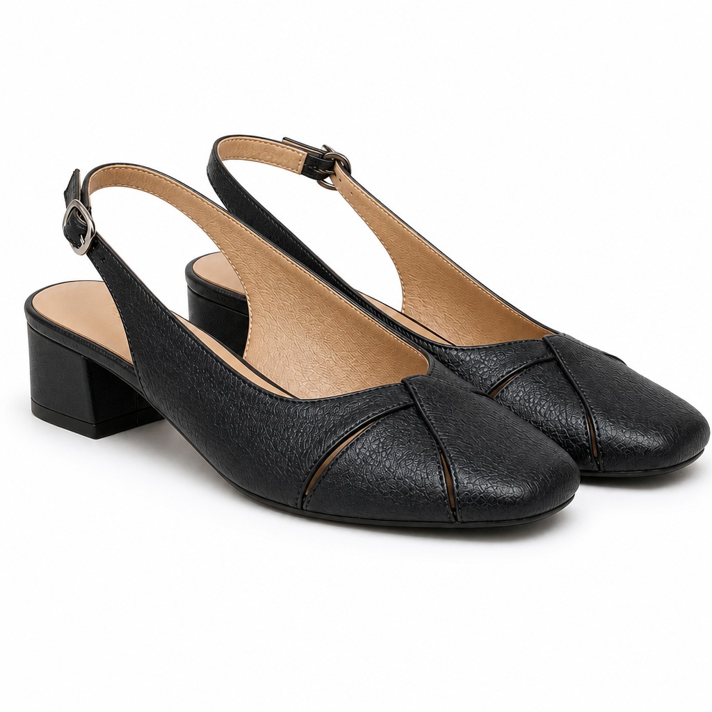 Salto tipo slingback preto com bico quadrado e recorte preto, visão completa do produto