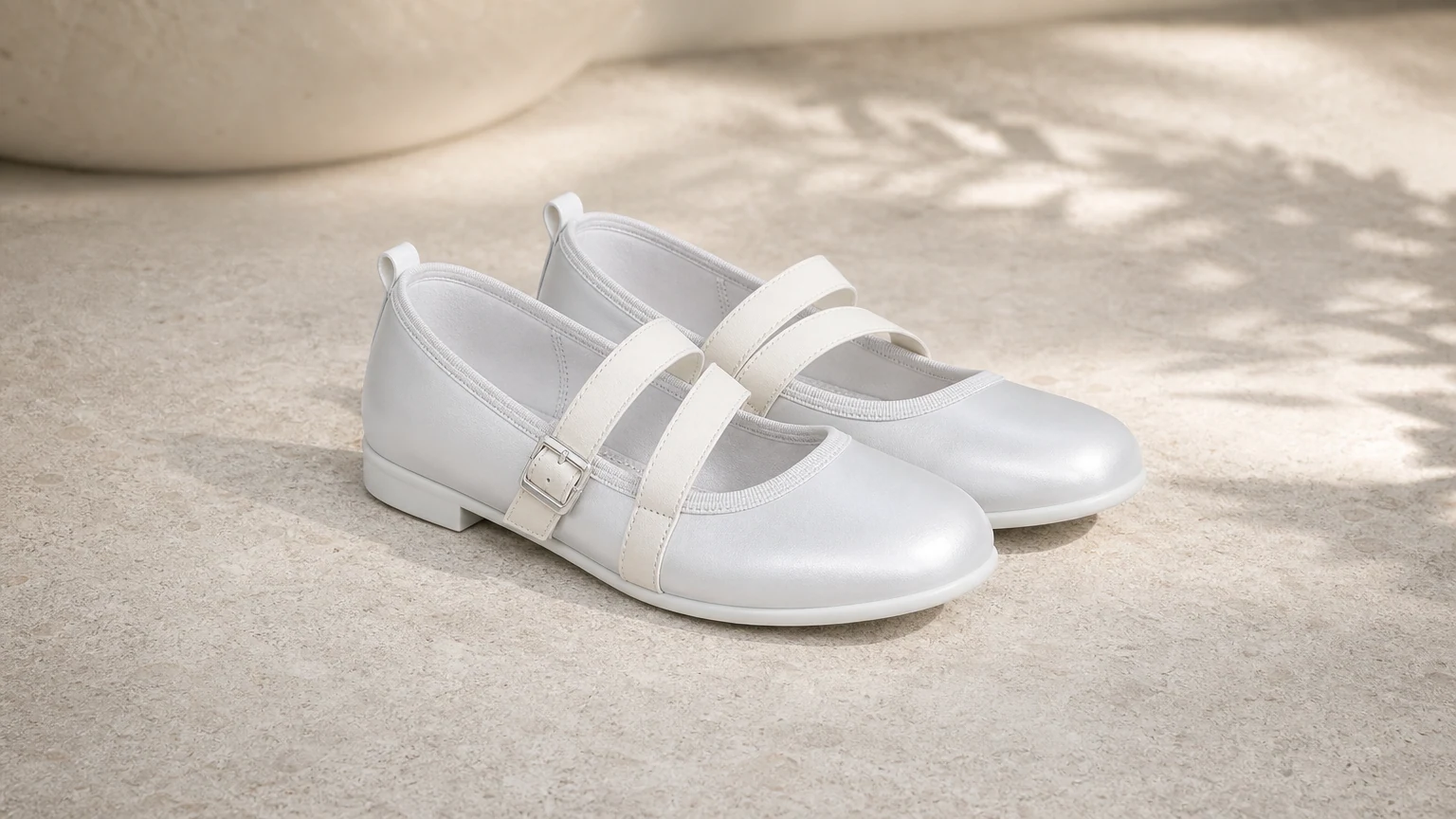 Round toe Mary Jane shoes styled in an everyday casual scene
